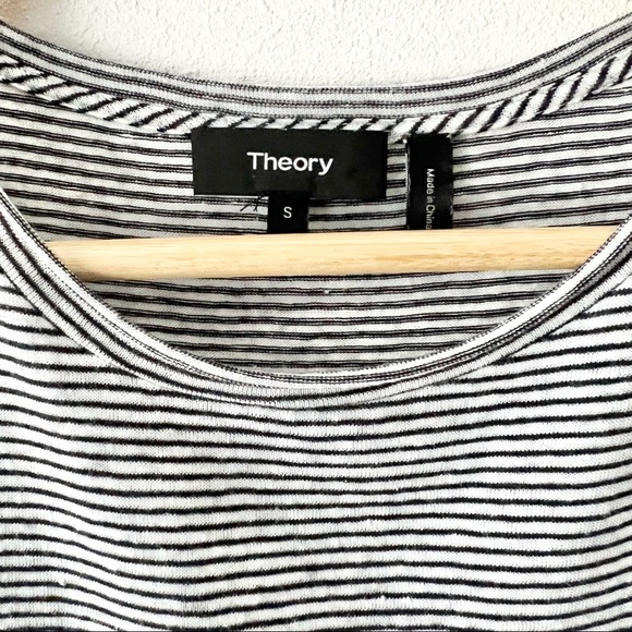Black and White Theory Ginala linen blend pinstripe top - Picture 4 of 4